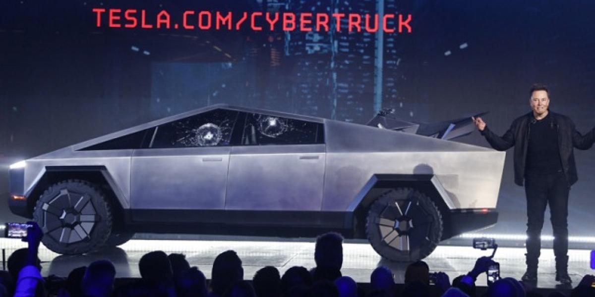 Cybertruck Elona Muska: 200 000 predobjednávok, cena 35 500 €!