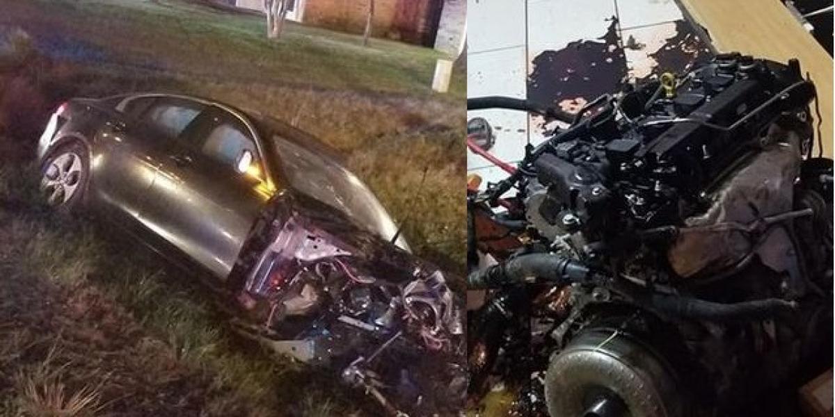Drsná nehoda: Vodič vyletel z auta - motor letel 15 m!