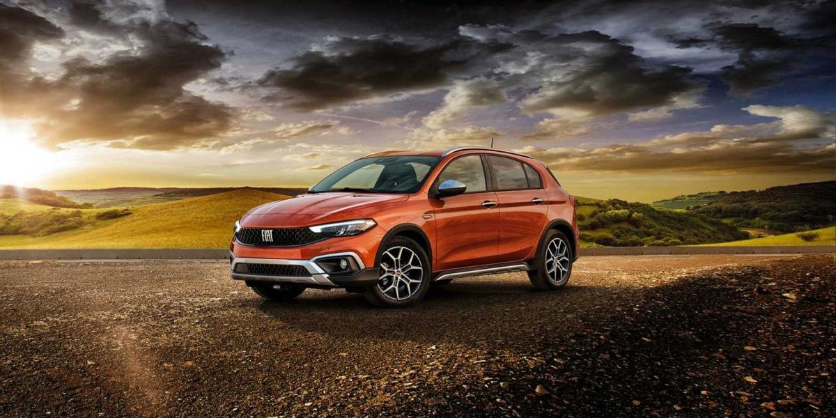 Fiat Tipo bude mať nové motory a akčnú verziu Cross