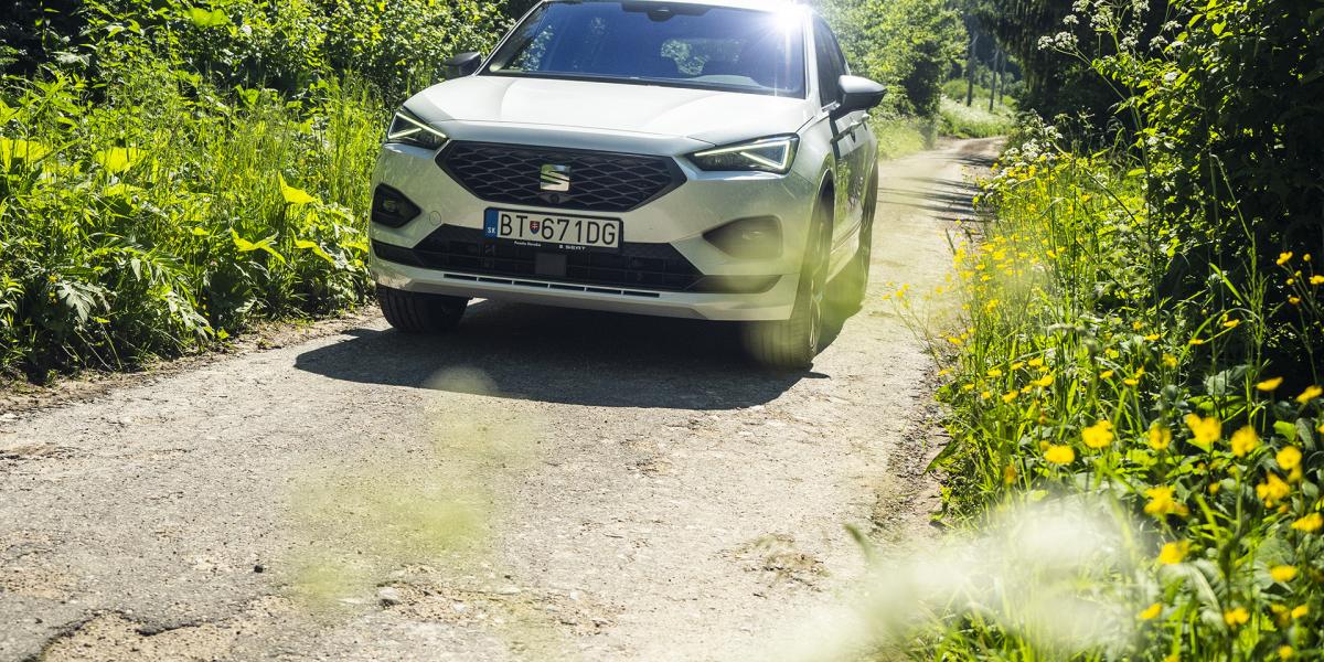 Môže SEAT Tarraco FR poľovať medzi hotSUV?