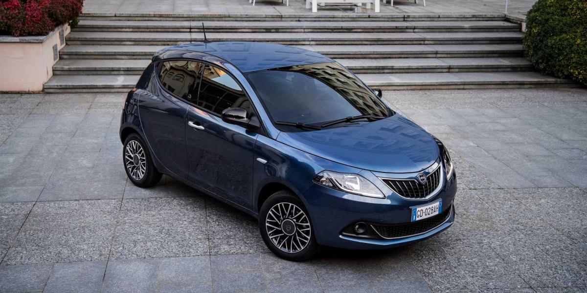 Lancia Ypsilon je ako zombie, nezbavíme sa jej