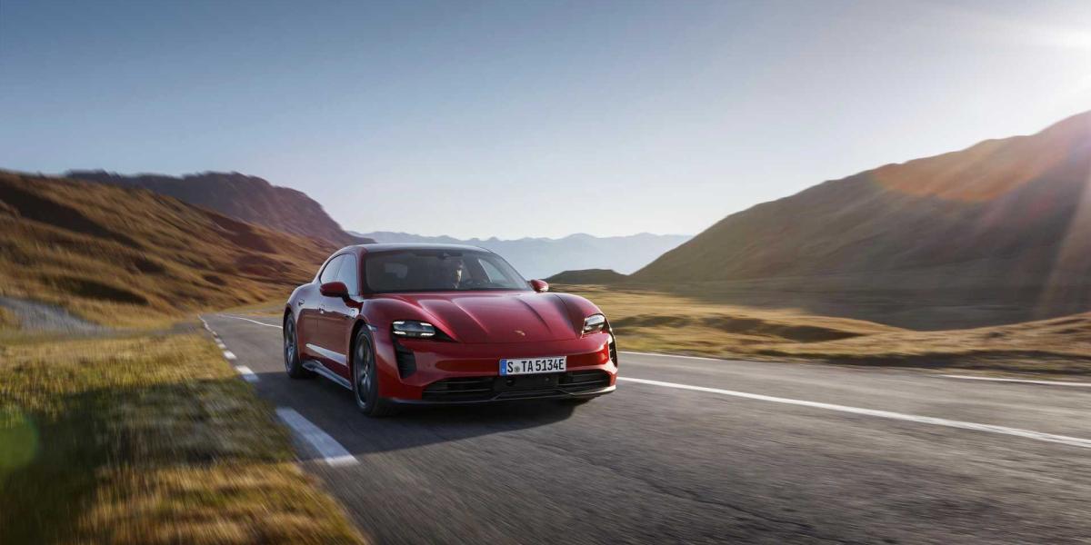 Porsche rozširuje ponuku Taycanu, pribudla verzia GTS