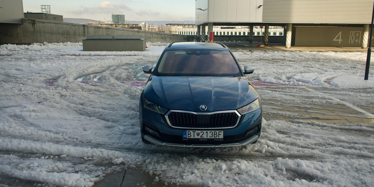 Škoda Octavia Scout je univerzálne auto aj na chaty