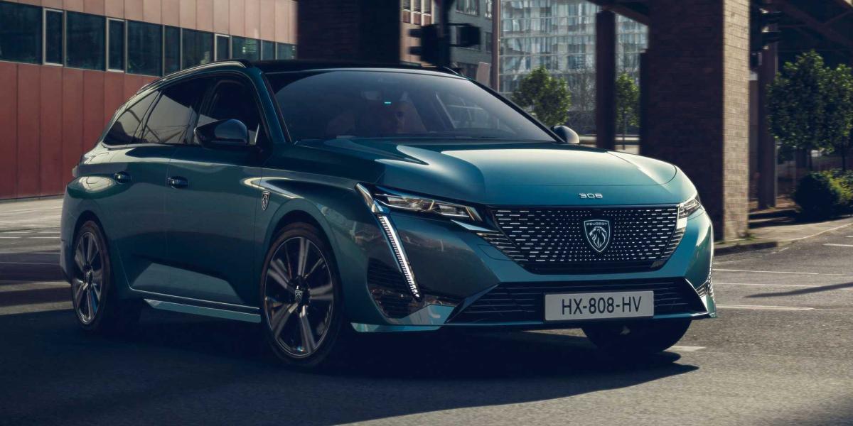 Peugeot pokračuje s peknými autami, ukázal nový kombík 308 SW