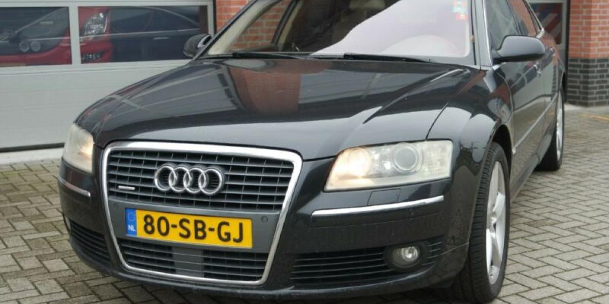 Luxusné Audi A8 s V8 na predaj za 3% pôvodnej ceny!
