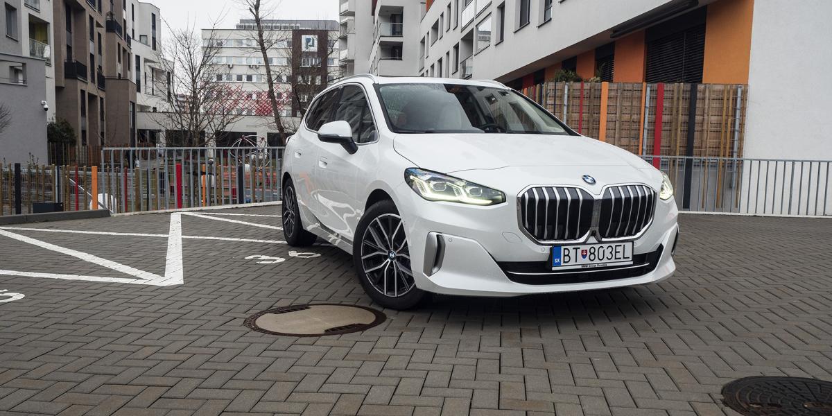 Prvá jazda: BMW 218d Active Tourer – Rodina v prémiovom