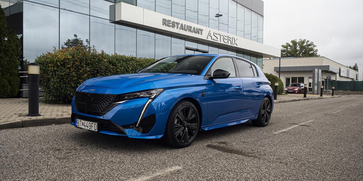 Peugeot 308 PHEV: Keď krása zatieni všetky ostatné pozitíva