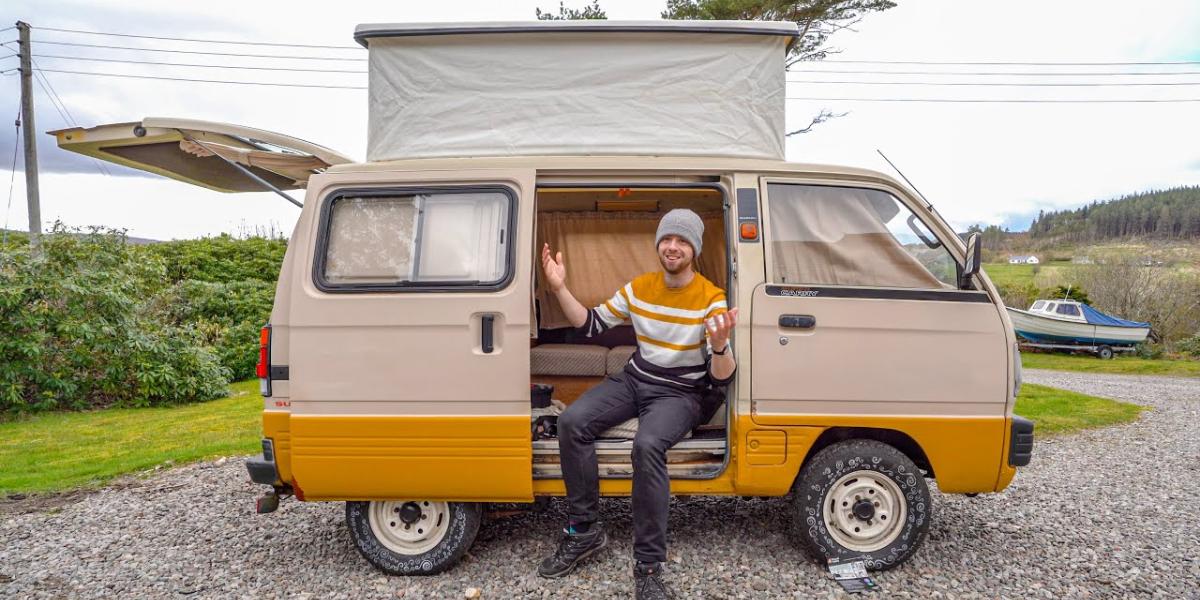 Mini obytné auto vhodné na cestu okolo sveta.