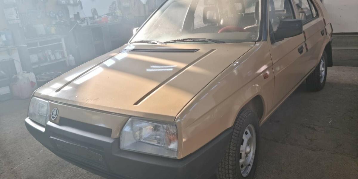 Škoda Favorit za 7 100 € v stave nového auta!