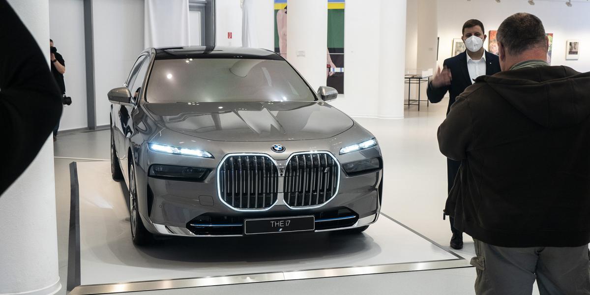 Nové BMW radu 7: Rozdelené svetlá delia ľudí na dva tábory