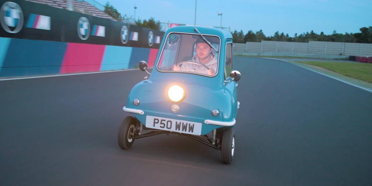 VIDEO: auto s výkonom 3 kone na pretekárskom okruhu!