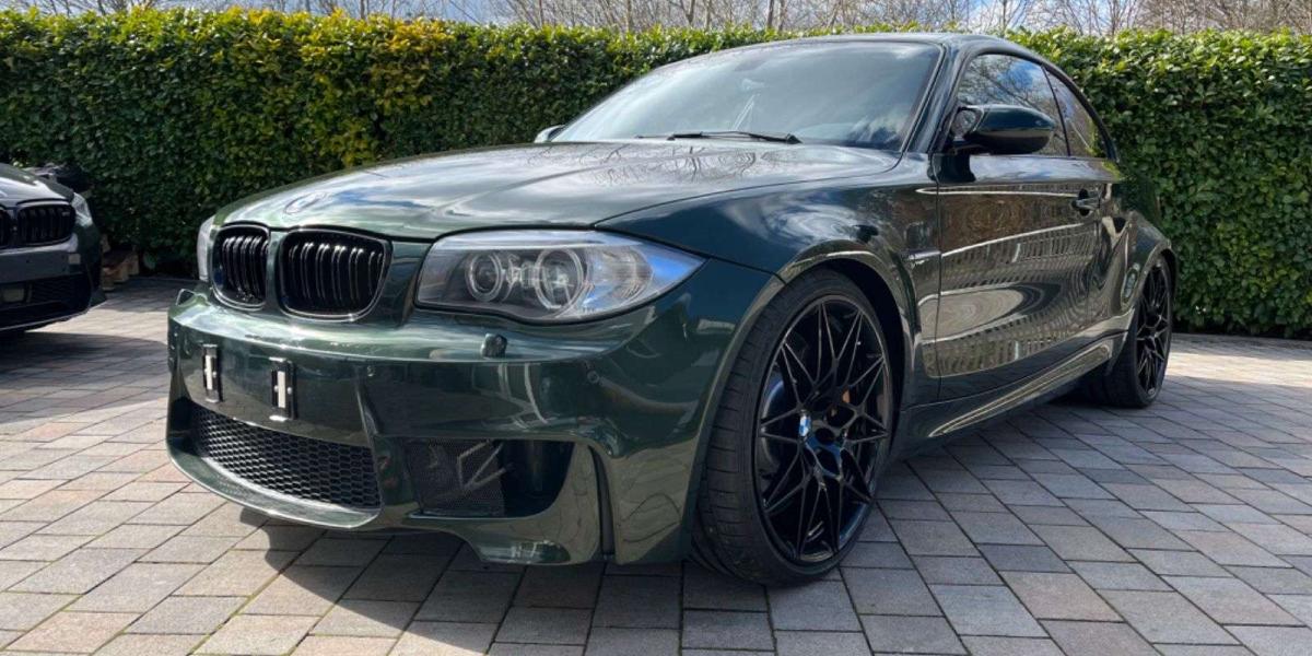 Do malého BMW dali motor s výkonom 650 koní, takto to vyzerá!