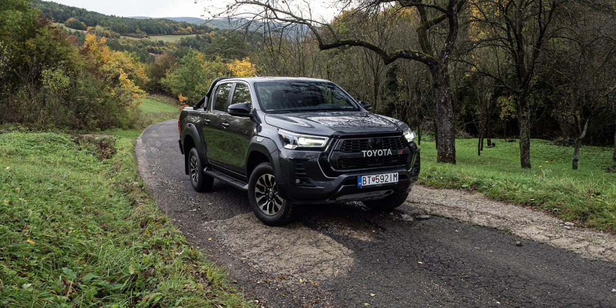 Toyota Hilux GR Sport: Kráľ nezničiteľnosti má športový prevlek