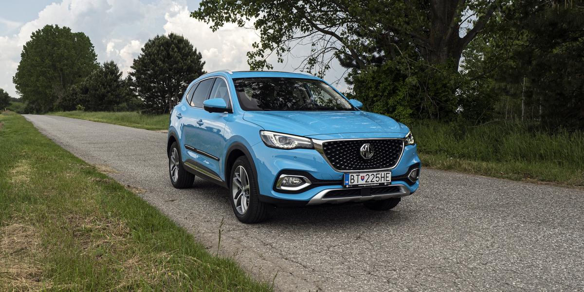 MG HS s benzínom? Áno, podarilo sa a je lacné