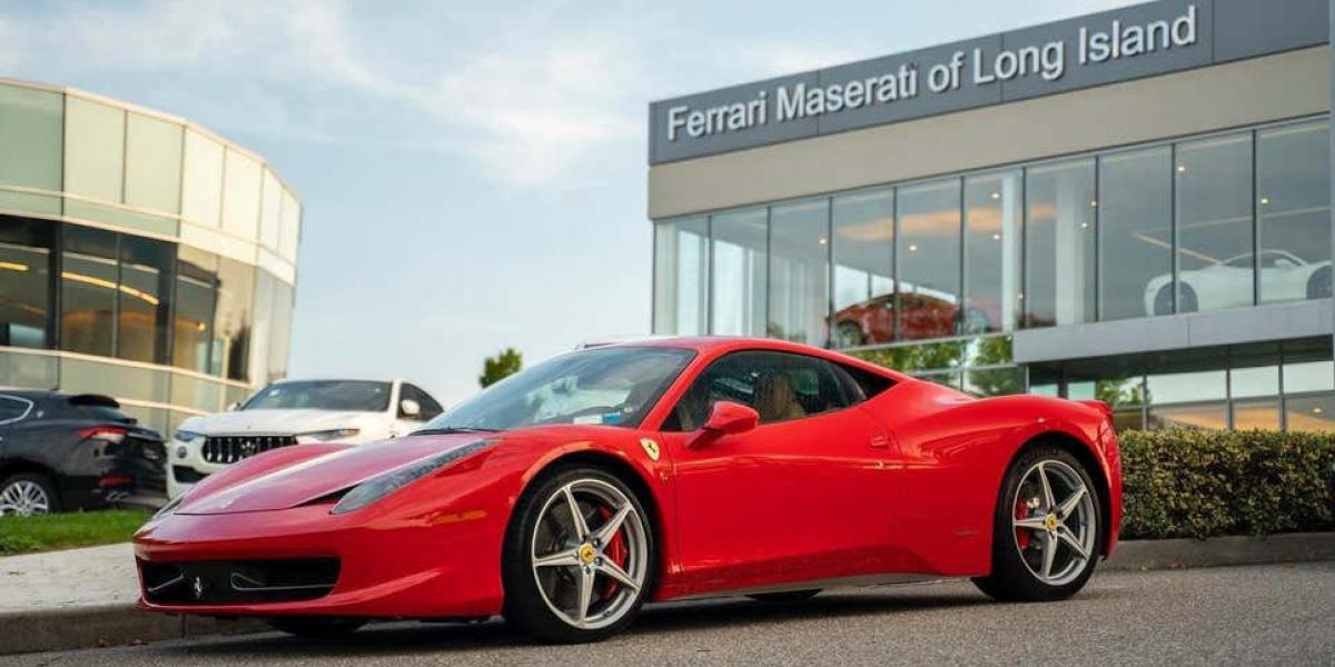 3 zlodeji ukradli naraz 4 Ferrari!