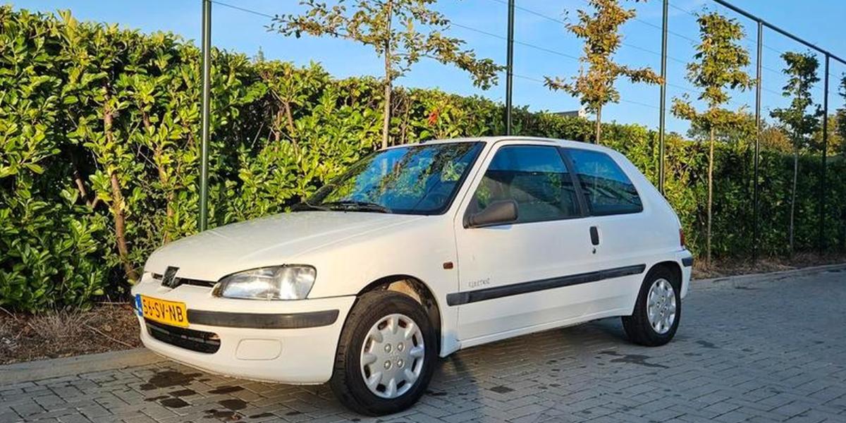 Budúcnosť predaja jazdených elektormobilov, dojazd 20 km!