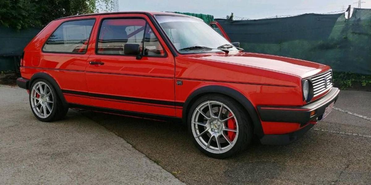 33 ročný Golf s výkonom 800 koní za cenu Octavie