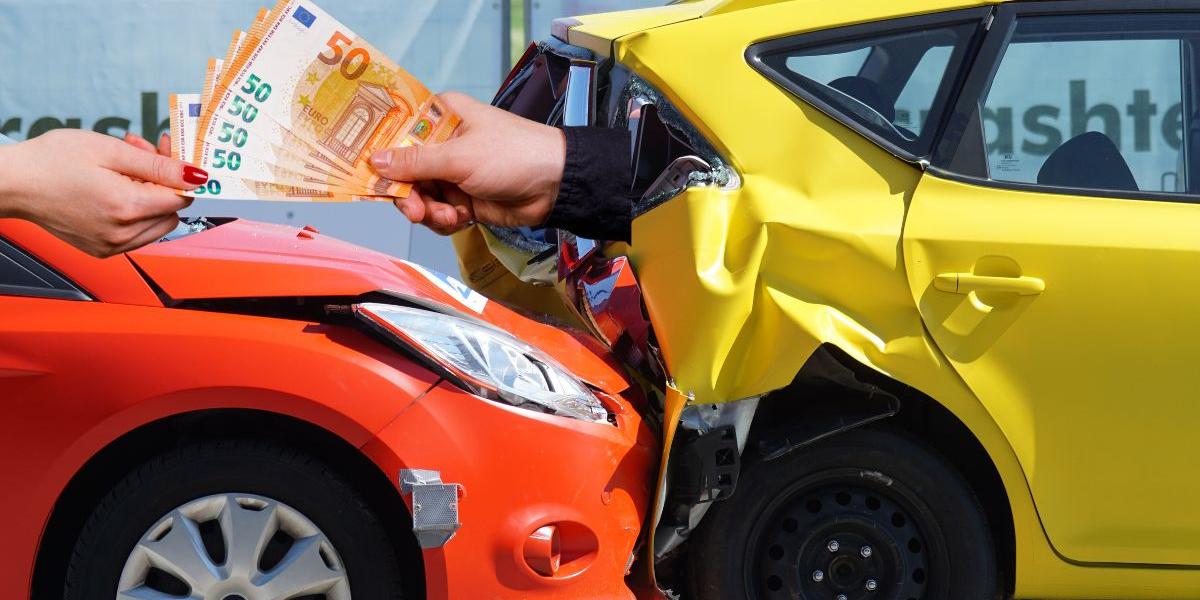 PZP vs. havarijné poistenie: Kompletný postup na preplatenie škody 