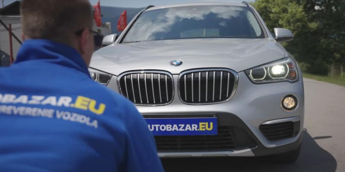 Skúsili by ste vypátrať vaše prvé auto, ktoré ste dávno predali? (podcast)