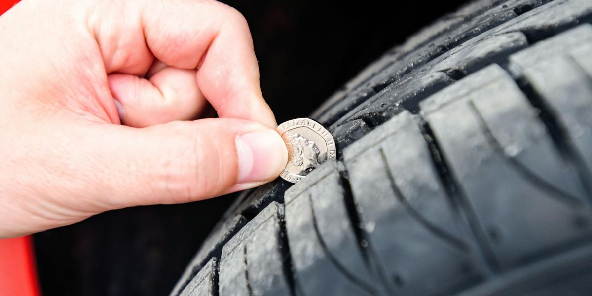 Mali sme 6 rokov na výmenu zimných pneu, teraz sa stávajú povinnosťou (podcast)