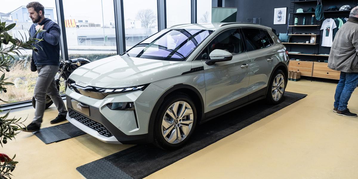 Karoq, či Elroq? Vyjde elektro lacnejšie? Pozreli sme sa na rôzne scenáre