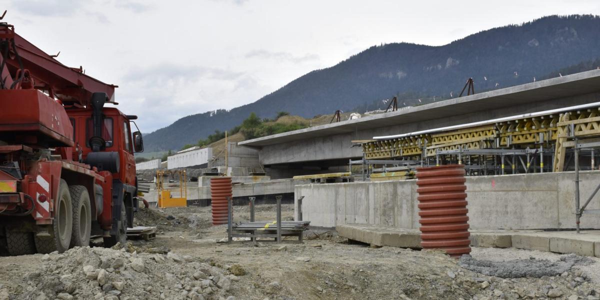 Diaľnica pri Ružomberku nebude ani po 12 rokoch. Najnovším problémom je most na výjazde z tunela Čebrať smerom na Poprad