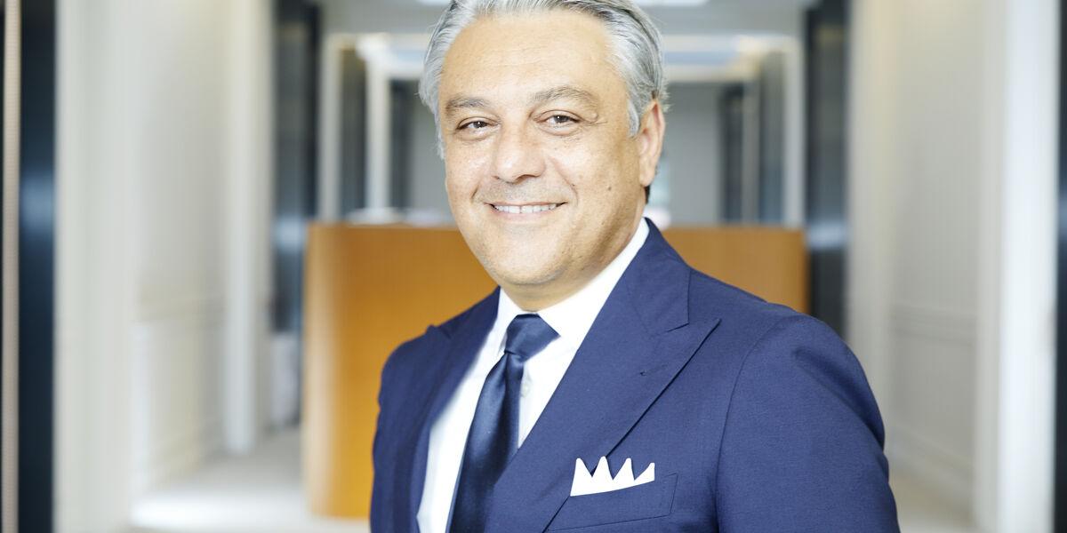 Šéf Renaultu Luca de Meo rezignoval, odchádza z autopriemyslu ako takého