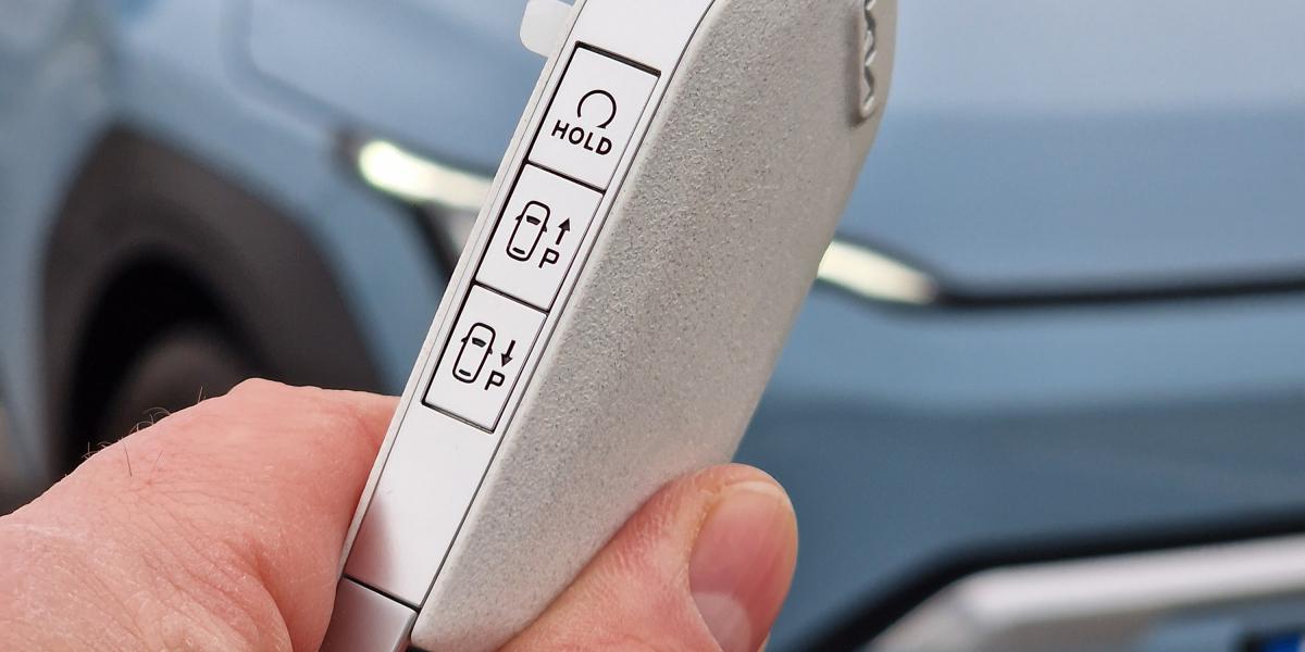 Stratili ste kľúč od auta? Vodiči často platia zbytočne za služby, čo už majú v cene