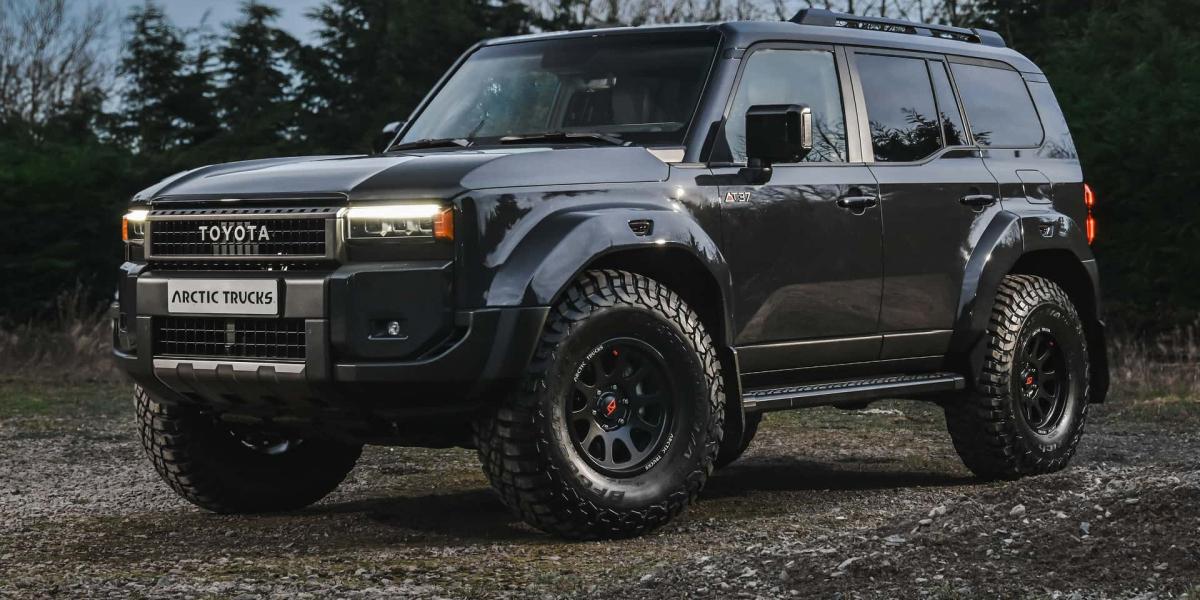 Zdá sa vám nová Toyota Land Cruiser nudná? Takto ju dokážu vylepšiť do terénu na Islande