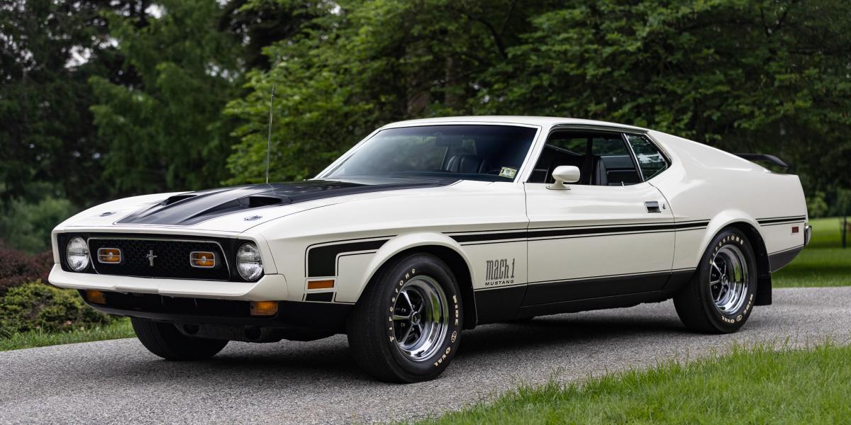 Kúpil dobré, ale tuctové auto, po rokoch je unikátom. V aukcii ho teraz predal za takmer 200-tisíc