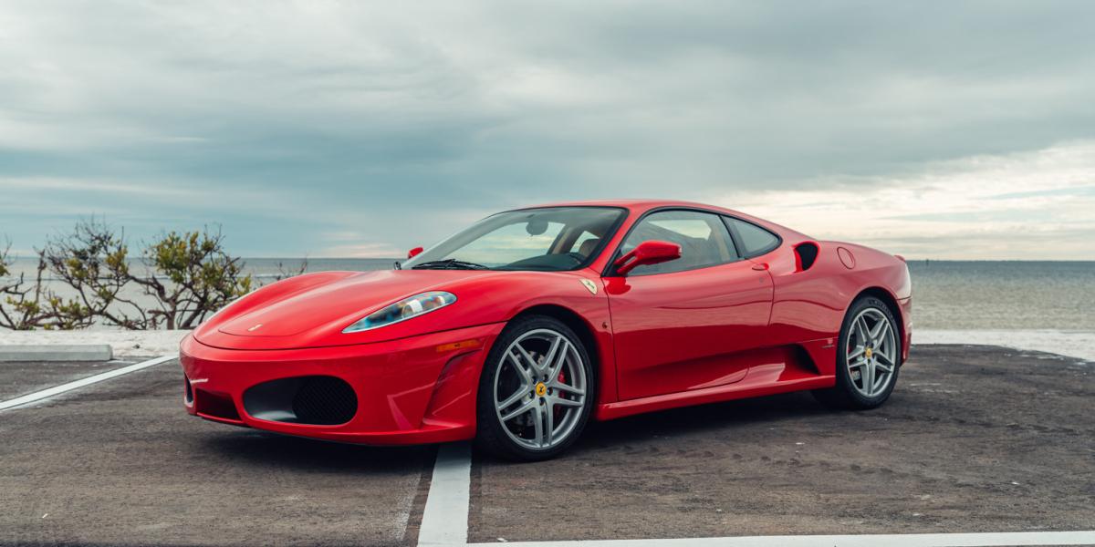 Predajca odhalil detaily z histórie Trumpovho Ferrari, práve je na predaj