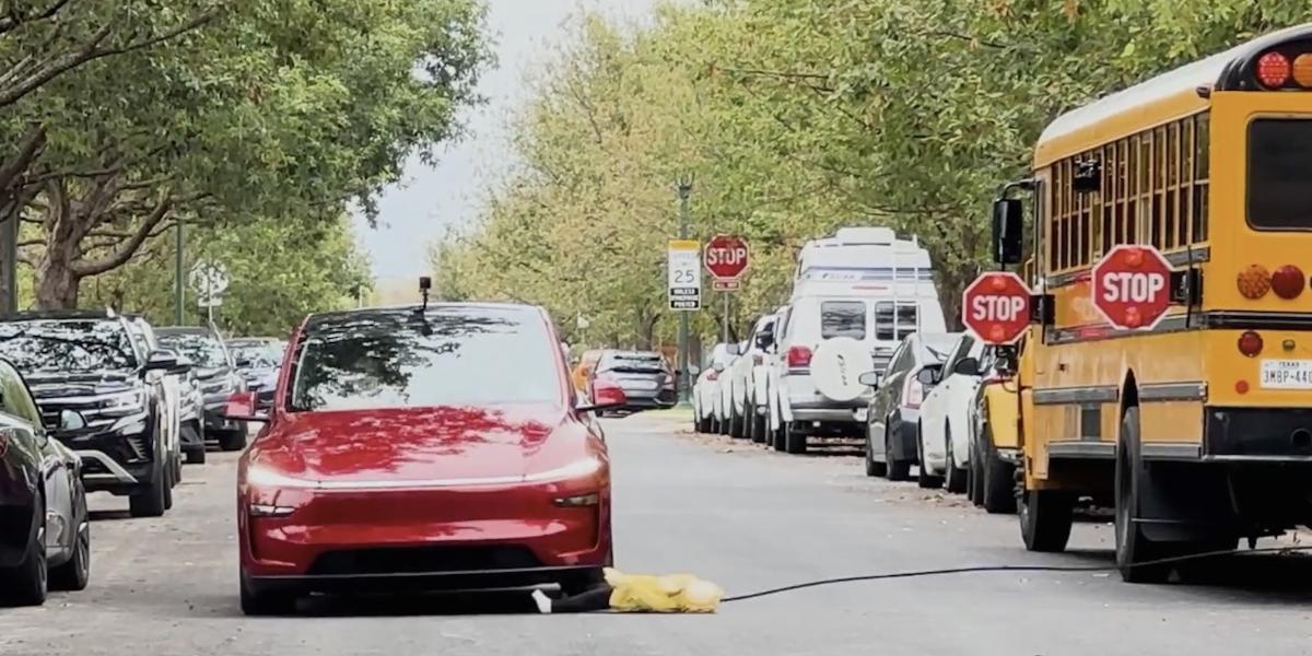 Tesla pri teste zrazila detskú figurínu až 8-krát. Automatické brzdy sú výzvou pre všetkých výrobcov