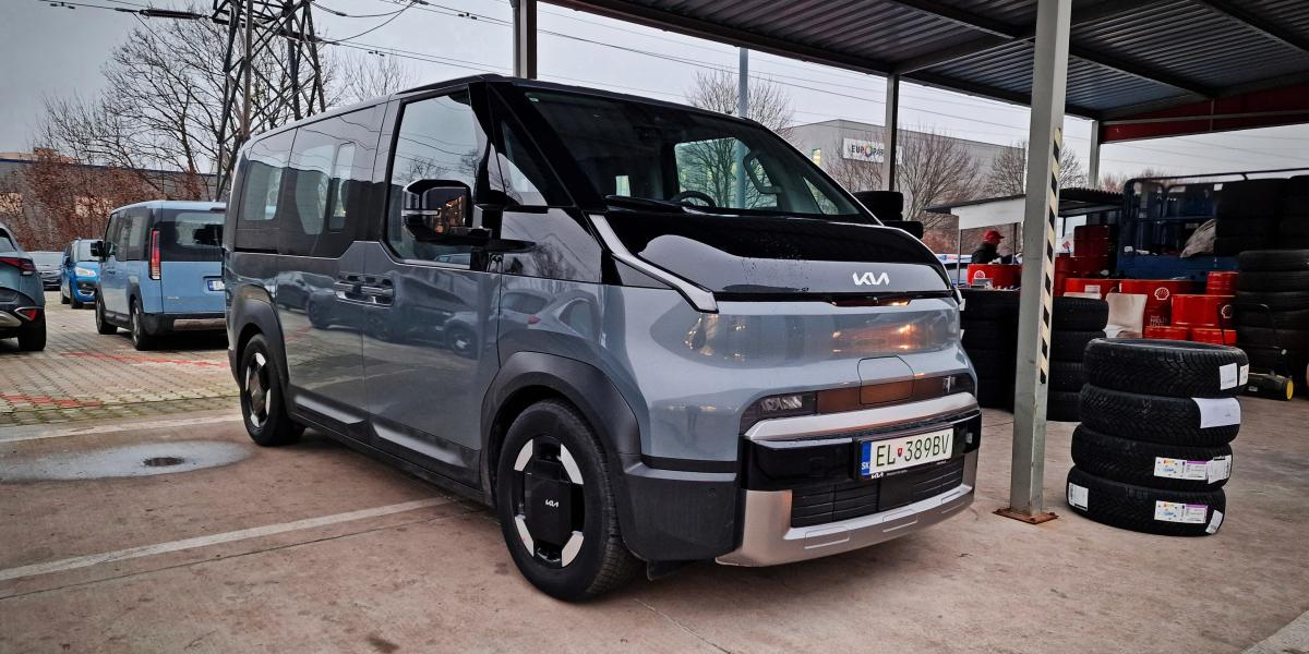 Polovica firiem chce už len elektromobily? V štatistike z EÚ „zabudli“ na Slovensko, ovplyvnilo by výsledky