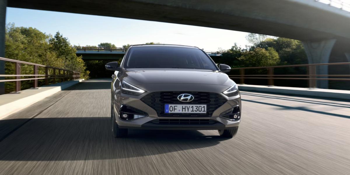 Ponuka HYUNDAI i30 pre Slovensko sa zmenila, takto vyzerajú nové ceny a pohony (ceny a podrobné info)