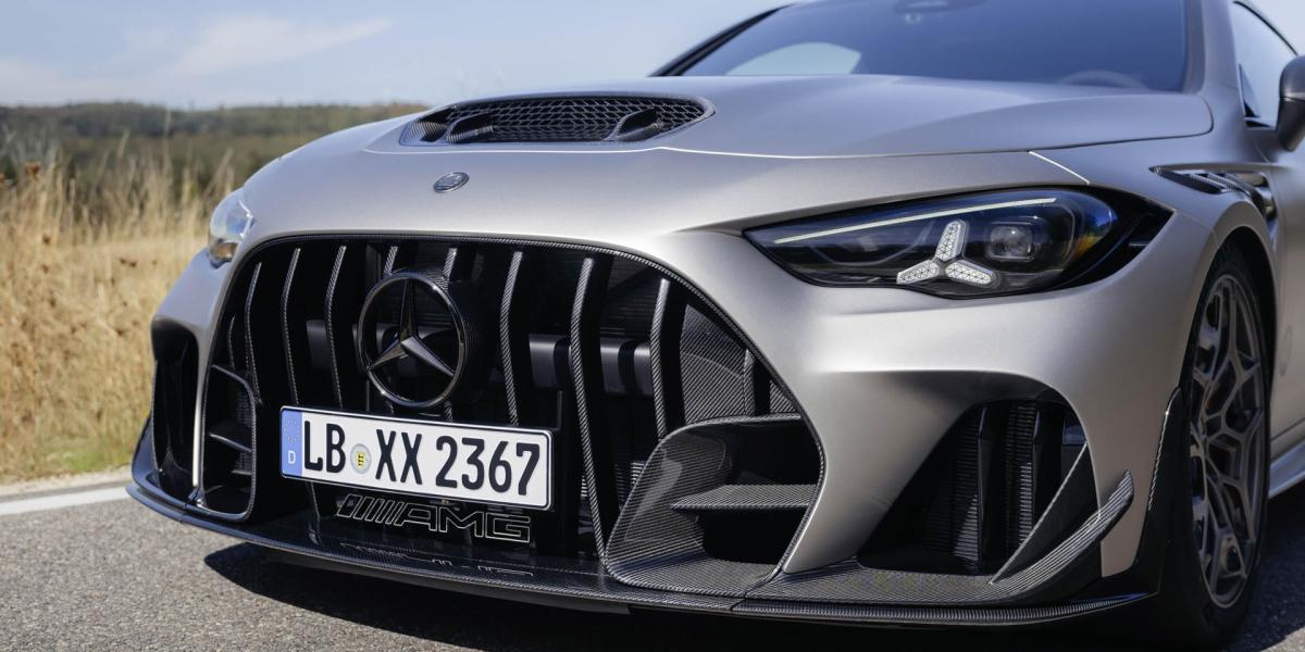Mercedes-AMG CLE 646 Spezialanfertigung prináša šialenstvo do bežného sveta