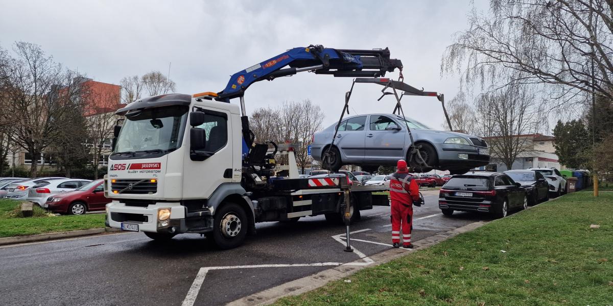 Koniec tolerancie nezaplateného PZP na autá, motorky aj dodávky: Na čo sa pripraviť od leta