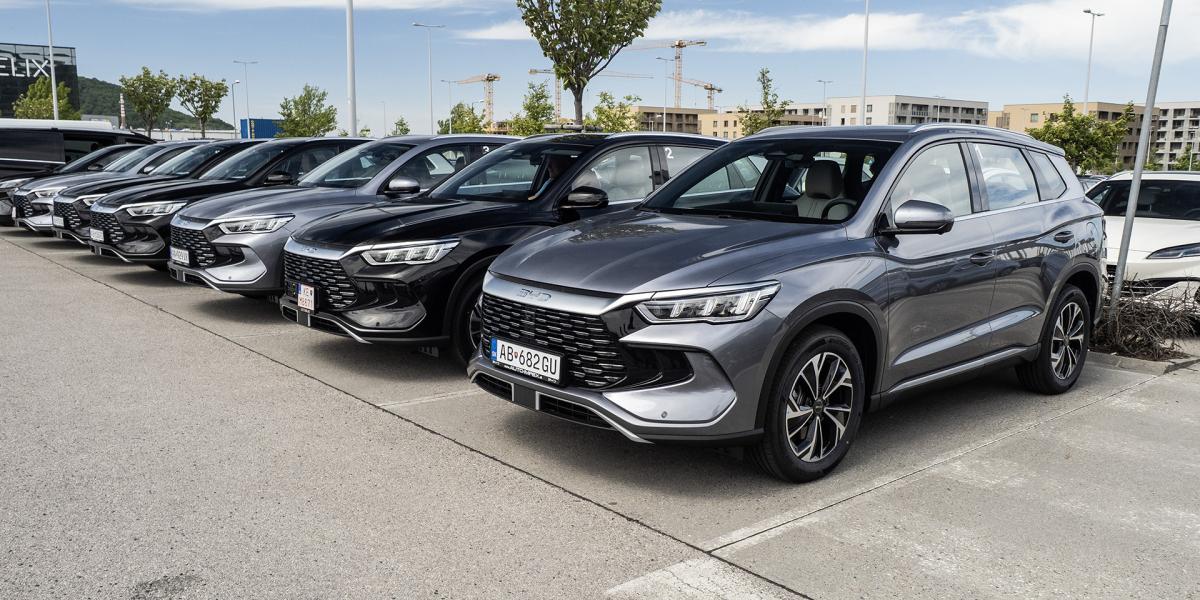 BYD chce, aby ste zabudli na naftu, Sealion 5 DM-i je dostupný plug-in hybrid