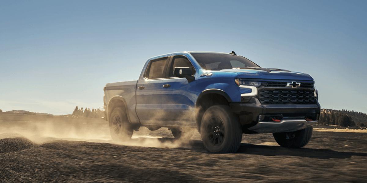 Automobilka General Motors vykázala čistú stratu 3,3 miliardy, investori si napriek tomu rozdali 2,7 miliardy na výnose z akcií