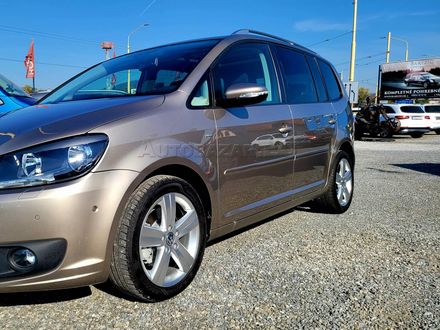 Volkswagen Touran 2.0 TDI Premium Comfortline