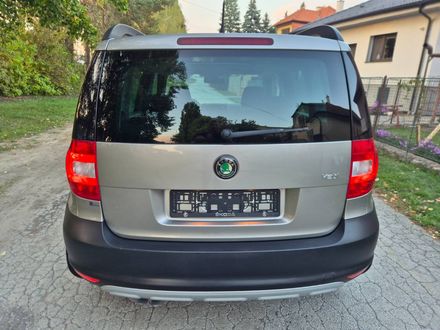Škoda Yeti 1.2 TSI Experience DSG
