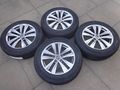 Lexus LBX nova zimna sada kolies s TPMS 215/60R17